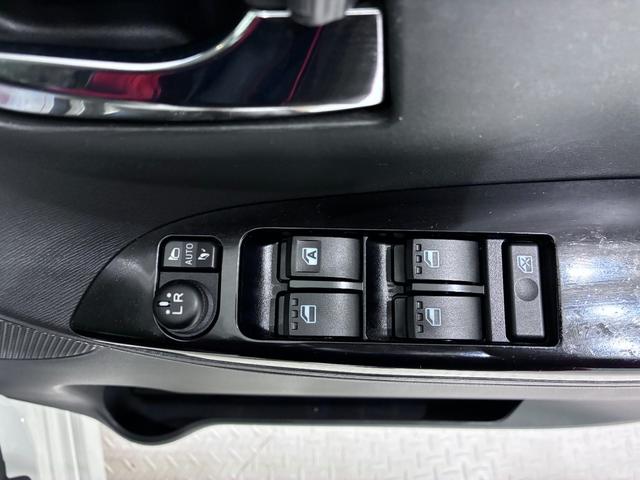 タントカスタムＸトップエディション　ＳＡ２左側パワースライドドア　オートライト　キーフリー　アイドリングストップ　衝突被害軽減システム　レーンアシスト　エアコン　パワーステアリング　パワーウィンドウ　運転席エアバッグ　ＡＢＳ（岡山県）の中古車