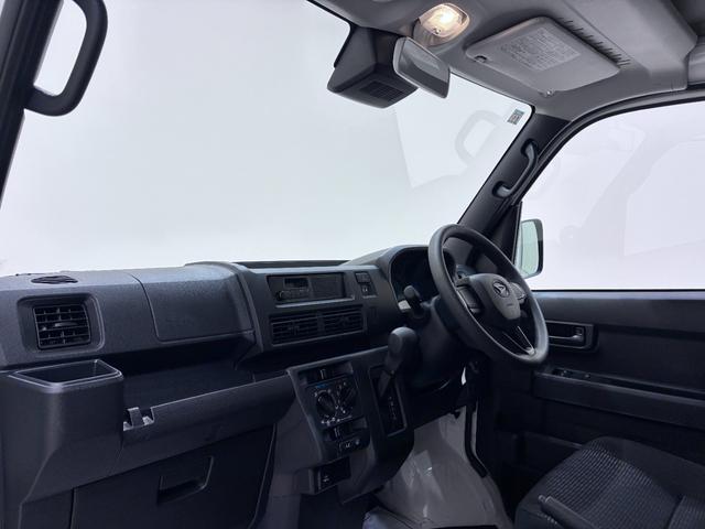 ハイゼットカーゴデラックスAM/FMラジオ 両側スライドドア オートライト キーレスエントリー アイドリングストップ 衝突被害軽減システム レーンアシスト オートマチックハイビーム ティーゼットデオプラス(岡山県)の中古車