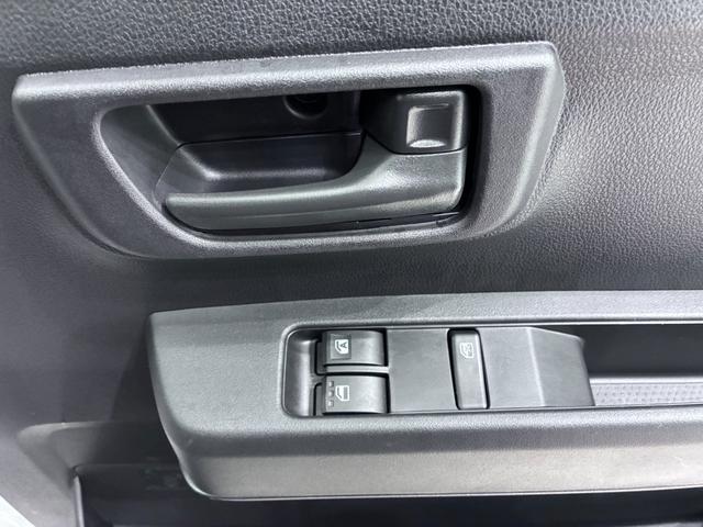 ハイゼットカーゴデラックスAM/FMラジオ 両側スライドドア オートライト キーレスエントリー アイドリングストップ 衝突被害軽減システム レーンアシスト オートマチックハイビーム ティーゼットデオプラス(岡山県)の中古車