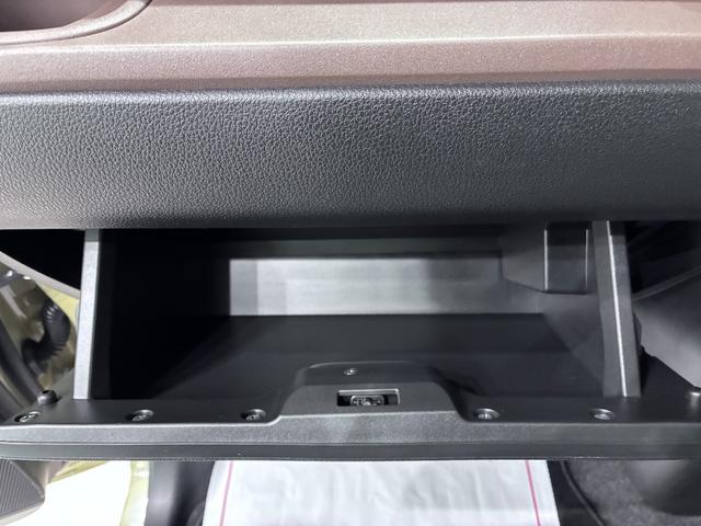 ムーヴキャンバスセオリーＧパノラマモニター　１０インチナビ　ドライブレコーダー　両側パワースライドドア　シートヒーター　ＵＳＢ入力端子　Ｂｌｕｅｔｏｏｔｈ　オートライト　キーフリー　アイドリングストップ　ティーゼットデオプラス（岡山県）の中古車