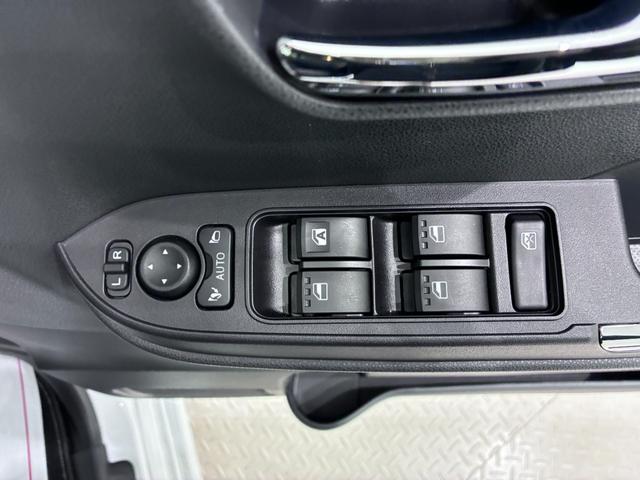 タントカスタムRSリミテッド両側パワースライドドア シートヒーター USB入力端子 オートライト キーフリー アイドリングストップ 衝突被害軽減システム レーンアシスト オートマチックハイビーム ティーゼットデオプラス(岡山県)の中古車