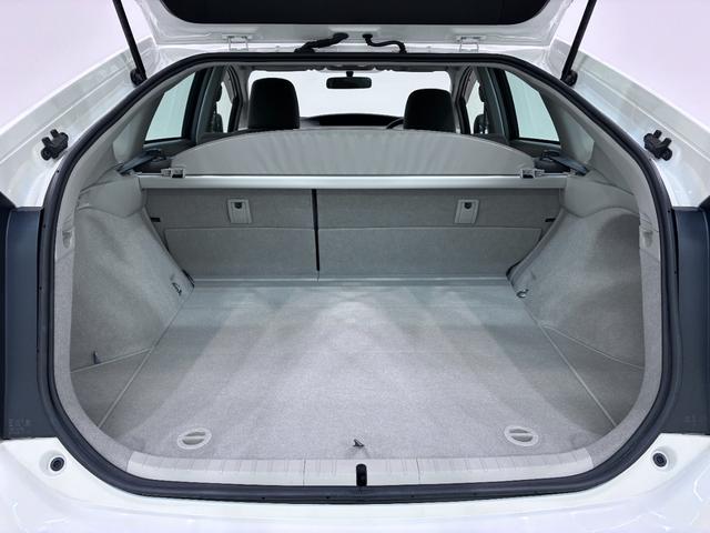 プリウスSオートライト キーフリー 電動格納式ドアミラー エアコン パワーステアリング パワーウィンドウ 運転席エアバッグ ABS ティーゼットデオプラス(岡山県)の中古車