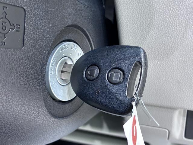 ムーヴＬ　ＳＡ３キーレスエントリー　アイドリングストップ　電動格納式ドアミラー　衝突被害軽減システム　レーンアシスト　オートマチックハイビーム　エアコン　パワーステアリング　パワーウィンドウ　運転席エアバッグ　ＡＢＳ（岡山県）の中古車