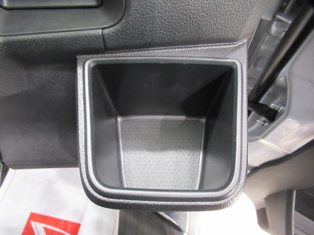 ハイゼットカーゴデラックス４ＷＤ　ＣＤチューナー　両側スライドドア　オートライト　キーレスエントリー　アイドリングストップ　衝突被害軽減システム　レーンアシスト　オートマチックハイビーム　ティーゼットデオプラス（岡山県）の中古車