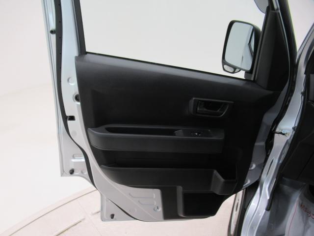 ハイゼットカーゴデラックス４ＷＤ　ＣＤチューナー　両側スライドドア　オートライト　キーレスエントリー　アイドリングストップ　衝突被害軽減システム　レーンアシスト　オートマチックハイビーム　ティーゼットデオプラス（岡山県）の中古車