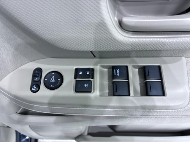 N−BOXGホンダセンシング両側スライドドア オートライト キーフリー 電動パーキングブレーキ エアコン パワーステアリング パワーウィンドウ 運転席エアバッグ ABS ティーゼットデオプラス(岡山県)の中古車