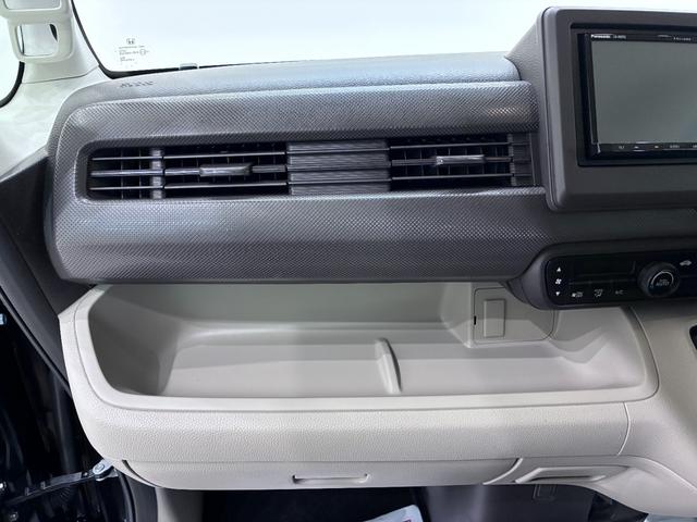 N−BOXGホンダセンシング両側スライドドア オートライト キーフリー 電動パーキングブレーキ エアコン パワーステアリング パワーウィンドウ 運転席エアバッグ ABS ティーゼットデオプラス(岡山県)の中古車