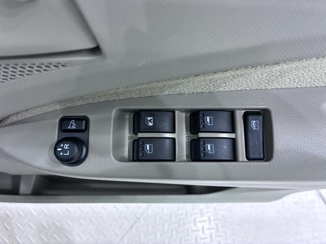 ムーヴＸ　ＳＡオートライト　キーフリー　アイドリングストップ　電動格納式ドアミラー　衝突被害軽減システム　エアコン　パワーステアリング　パワーウィンドウ　運転席エアバッグ　ＡＢＳ　ティーゼットデオプラス（岡山県）の中古車