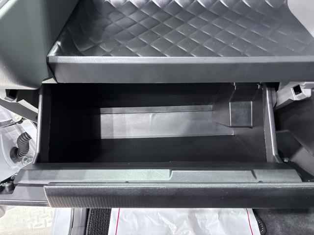 タントカスタムＲＳセレクションシートヒーター　両側パワースライドドア　オートライト　キーフリー　アイドリングストップ　パノラマモニター　ナビ　ドライブレコーダー　ＵＳＢ入力端子　Ｂｌｕｅｔｏｏｔｈ　ティーゼットデオプラス（岡山県）の中古車