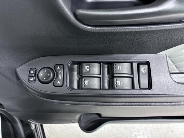 タントＸシートヒーター　両側パワースライドドア　オートライト　キーフリー　アイドリングストップ　バックモニター　ナビ　ドライブレコーダー　ＵＳＢ入力端子　Ｂｌｕｅｔｏｏｔｈ　ティーゼットデオプラス（岡山県）の中古車