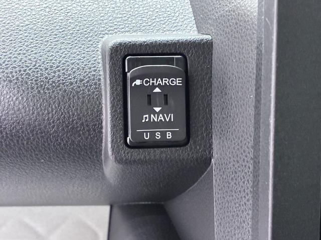 タントＸシートヒーター　両側パワースライドドア　オートライト　キーフリー　アイドリングストップ　バックモニター　ナビ　ドライブレコーダー　ＵＳＢ入力端子　Ｂｌｕｅｔｏｏｔｈ　ティーゼットデオプラス（岡山県）の中古車