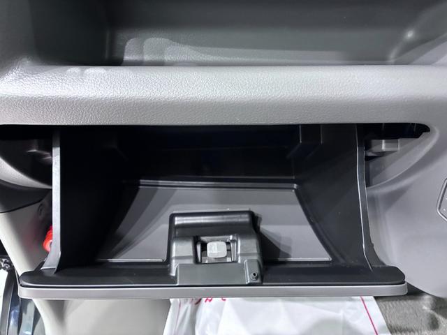 エブリイジョインターボＭＴ５速　両側スライドドア　キーレスエントリー　ＣＤチューナー　電動格納式ドアミラー　エアコン　パワーステアリング　パワーウィンドウ　運転席エアバッグ　ＡＢＳ　ティーゼットデオプラス（岡山県）の中古車