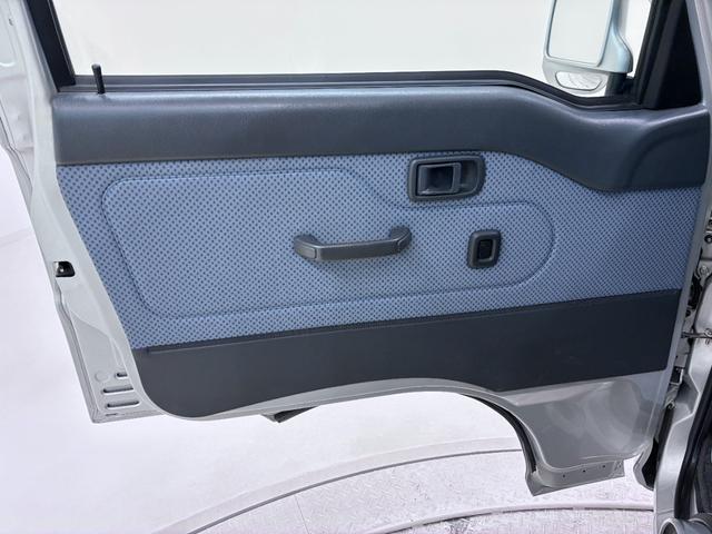 ハイゼットトラックエクストラ4WD MT5速 荷台作業灯 CDチューナー エアコン パワーステアリング パワーウィンドウ ティーゼットデオプラス(岡山県)の中古車