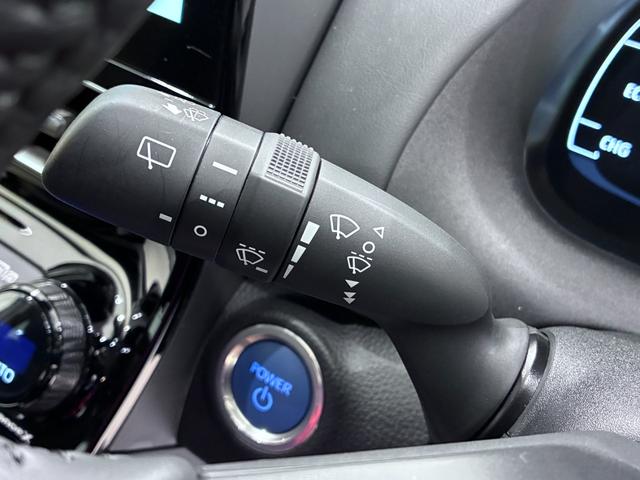 アクアＺオートライト　キーフリー　電動格納式ドアミラー　エアコン　パワーステアリング　パワーウィンドウ　運転席エアバッグ　ＡＢＳ　ティーゼットデオプラス（岡山県）の中古車