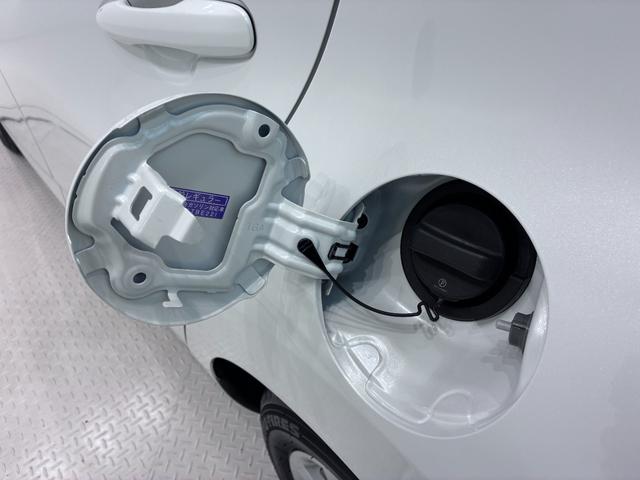 アクアＺオートライト　キーフリー　電動格納式ドアミラー　エアコン　パワーステアリング　パワーウィンドウ　運転席エアバッグ　ＡＢＳ　ティーゼットデオプラス（岡山県）の中古車