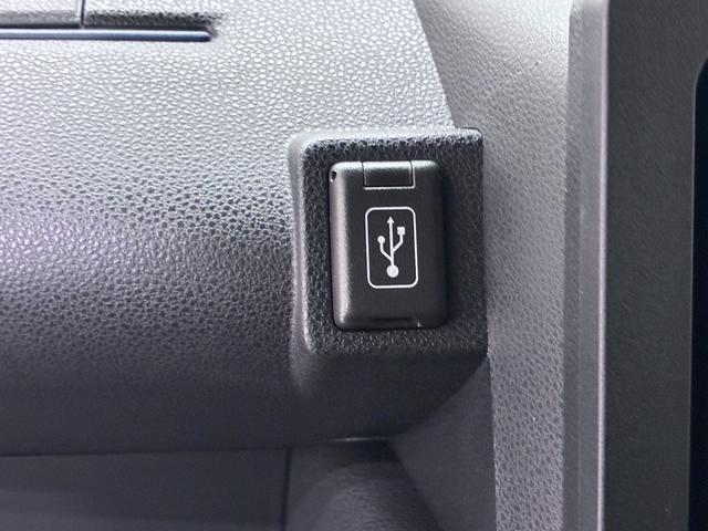 タントカスタムＲＳパノラマモニター　７インチナビ　両側パワースライドドア　シートヒーター　ＵＳＢ入力端子　Ｂｌｕｅｔｏｏｔｈ　オートライト　キーフリー　アイドリングストップ　ティーゼットデオプラス（岡山県）の中古車