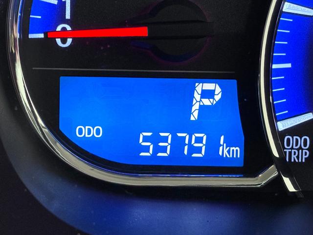 ムーヴカスタムＸ　ＳＡオートライト　キーフリー　アイドリングストップ　電動格納式ドアミラー　衝突被害軽減システム　エアコン　パワーステアリング　パワーウィンドウ　運転席エアバッグ　ＡＢＳ　ティーゼットデオプラス（岡山県）の中古車