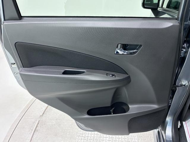 ムーヴカスタムＸ　ＳＡオートライト　キーフリー　アイドリングストップ　電動格納式ドアミラー　衝突被害軽減システム　エアコン　パワーステアリング　パワーウィンドウ　運転席エアバッグ　ＡＢＳ　ティーゼットデオプラス（岡山県）の中古車