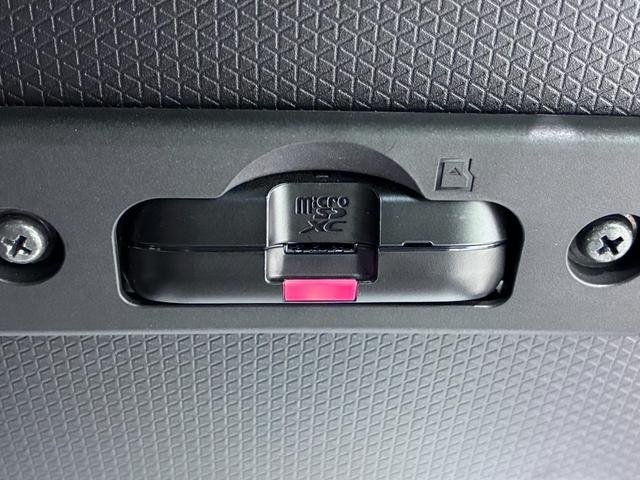 タントカスタムＲＳスタイルセレクションシートヒーター　両側パワースライドドア　オートライト　キーフリー　アイドリングストップ　パノラマモニター　ナビ　ドライブレコーダー　ＵＳＢ入力端子　Ｂｌｕｅｔｏｏｔｈ　ティーゼットデオプラス（岡山県）の中古車