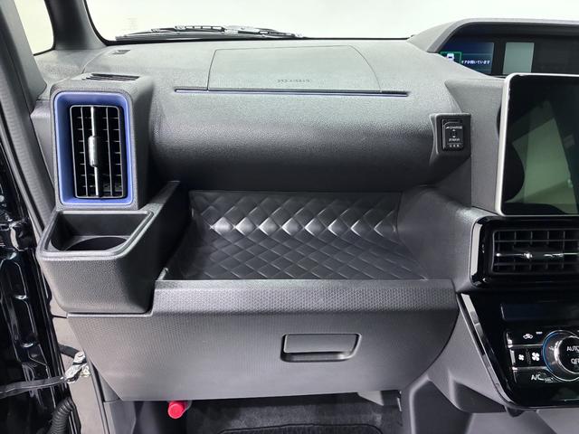 タントカスタムＲＳスタイルセレクションシートヒーター　両側パワースライドドア　オートライト　キーフリー　アイドリングストップ　パノラマモニター　ナビ　ドライブレコーダー　ＵＳＢ入力端子　Ｂｌｕｅｔｏｏｔｈ　ティーゼットデオプラス（岡山県）の中古車