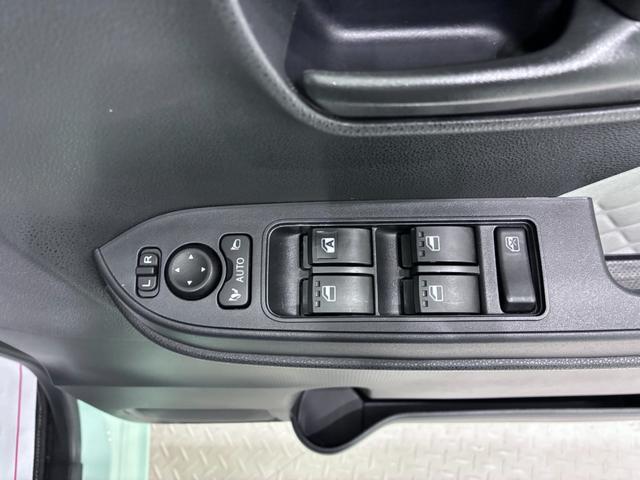 タントＸターボシートヒーター　左側パワースライドドア　オートライト　キーフリー　アイドリングストップ　バックモニター　ナビ　ドライブレコーダー　ＵＳＢ入力端子　Ｂｌｕｅｔｏｏｔｈ　ティーゼットデオプラス（岡山県）の中古車