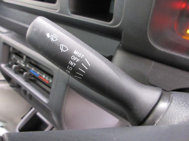 ハイゼットトラックスタンダード　農用スペシャル４ＷＤ　ＭＴ５速　エアコン　パワーステアリング　運転席エアバッグ　ティーゼットデオプラス（岡山県）の中古車