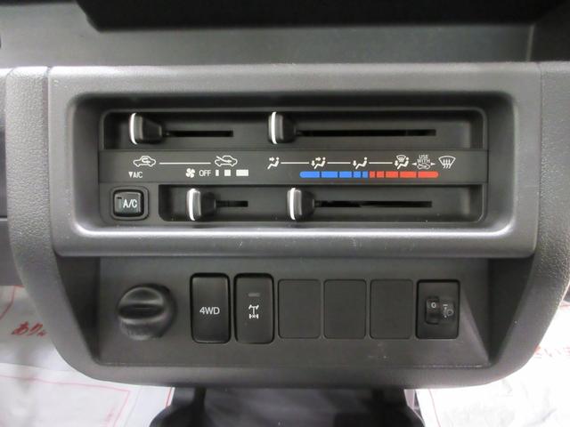ハイゼットトラックスタンダード　農用スペシャル４ＷＤ　ＭＴ５速　エアコン　パワーステアリング　運転席エアバッグ　ティーゼットデオプラス（岡山県）の中古車