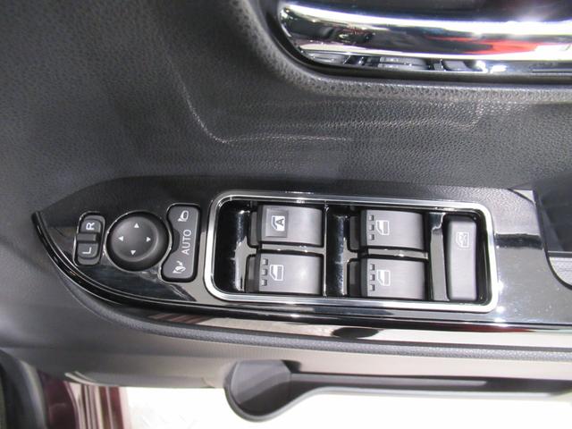 タントカスタムＲＳシートヒーター　両側パワースライドドア　オートライト　キーフリー　アイドリングストップ　パノラマモニター　ナビ　ドライブレコーダー　ＵＳＢ入力端子　Ｂｌｕｅｔｏｏｔｈ　ティーゼットデオプラス（岡山県）の中古車