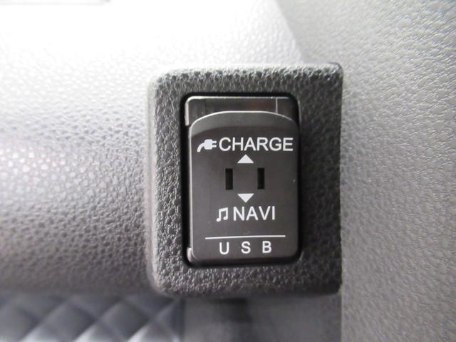 タントカスタムＲＳシートヒーター　両側パワースライドドア　オートライト　キーフリー　アイドリングストップ　パノラマモニター　ナビ　ドライブレコーダー　ＵＳＢ入力端子　Ｂｌｕｅｔｏｏｔｈ　ティーゼットデオプラス（岡山県）の中古車