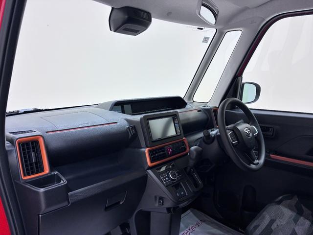 タントファンクロスシートヒーター　両側パワースライドドア　オートライト　キーフリー　アイドリングストップ　パノラマモニター　ナビ　ＵＳＢ入力端子　Ｂｌｕｅｔｏｏｔｈ　ティーゼットデオプラス（岡山県）の中古車