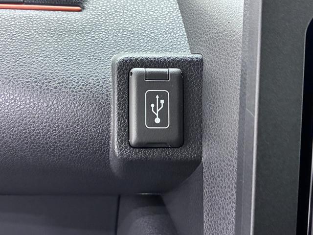 タントファンクロスシートヒーター　両側パワースライドドア　オートライト　キーフリー　アイドリングストップ　パノラマモニター　ナビ　ＵＳＢ入力端子　Ｂｌｕｅｔｏｏｔｈ　ティーゼットデオプラス（岡山県）の中古車