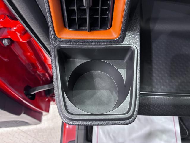 タントファンクロスシートヒーター　両側パワースライドドア　オートライト　キーフリー　アイドリングストップ　パノラマモニター　ナビ　ＵＳＢ入力端子　Ｂｌｕｅｔｏｏｔｈ　ティーゼットデオプラス（岡山県）の中古車