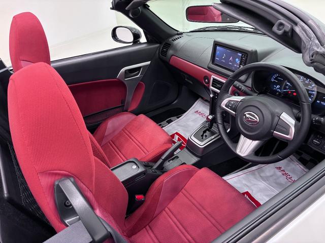 コペンセロシートヒーター　キーフリー　アイドリングストップ　エアコン　パワーステアリング　パワーウィンドウ　運転席エアバッグ　ＡＢＳ　ティーゼットデオプラス（岡山県）の中古車