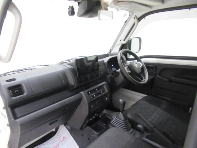 ハイゼットトラックエクストラ４ＷＤ　ＭＴ５速　荷台作業灯　オートライト　キーフリー　アイドリングストップ　ディスプレイオーディオ　ドライブレコーダー　ＵＳＢ入力端子　Ｂｌｕｅｔｏｏｔｈ　ティーゼットデオプラス（岡山県）の中古車