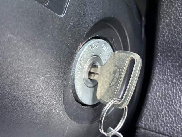 ハイゼットカーゴスペシャルＡＭ／ＦＭラジオ　両側スライドドア　オートライト　アイドリングストップ　衝突被害軽減システム　レーンアシスト　オートマチックハイビーム　ティーゼットデオプラス（岡山県）の中古車