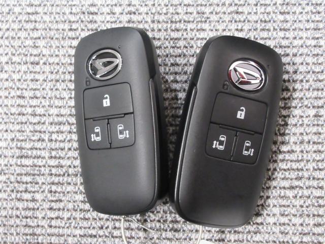 ムーヴキャンバスストライプスＧバックモニター　１０インチナビ　両側パワースライドドア　シートヒーター　ＵＳＢ入力端子　Ｂｌｕｅｔｏｏｔｈ　ホッとカップホルダー　オートライト　キーフリー　アイドリングストップ　ティーゼットデオプラス（岡山県）の中古車