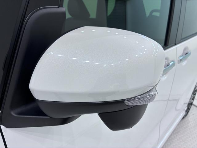 タントカスタムＲＳリミテッド４ＷＤ　パノラマモニター　７インチナビ　ドライブレコーダー　両側パワースライドドア　シートヒーター　ＵＳＢ入力端子　Ｂｌｕｅｔｏｏｔｈ　オートライト　キーフリー　アイドリングストップ（岡山県）の中古車