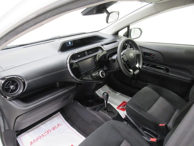 アクアＳスタイルブラックシートヒーター　オートライト　キーフリー　電動格納式ドアミラー　エアコン　パワーステアリング　パワーウィンドウ　運転席エアバッグ　ＡＢＳ　ティーゼットデオプラス（岡山県）の中古車