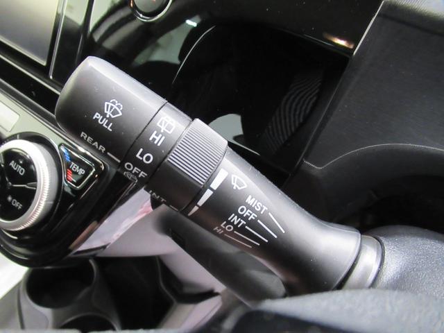 アクアＳスタイルブラックシートヒーター　オートライト　キーフリー　電動格納式ドアミラー　エアコン　パワーステアリング　パワーウィンドウ　運転席エアバッグ　ＡＢＳ　ティーゼットデオプラス（岡山県）の中古車