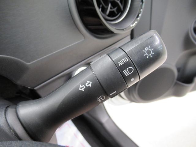 アクアＳスタイルブラックシートヒーター　オートライト　キーフリー　電動格納式ドアミラー　エアコン　パワーステアリング　パワーウィンドウ　運転席エアバッグ　ＡＢＳ　ティーゼットデオプラス（岡山県）の中古車