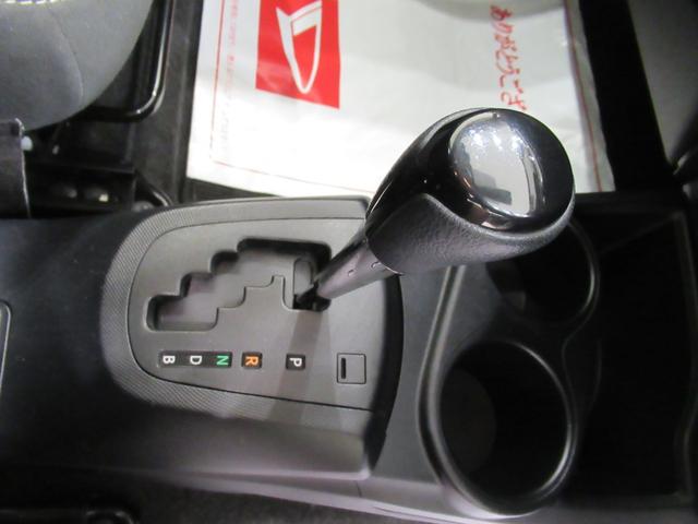 アクアＳスタイルブラックシートヒーター　オートライト　キーフリー　電動格納式ドアミラー　エアコン　パワーステアリング　パワーウィンドウ　運転席エアバッグ　ＡＢＳ　ティーゼットデオプラス（岡山県）の中古車