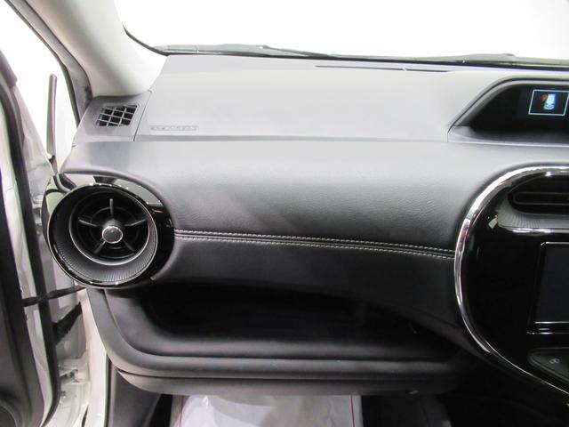 アクアＳスタイルブラックシートヒーター　オートライト　キーフリー　電動格納式ドアミラー　エアコン　パワーステアリング　パワーウィンドウ　運転席エアバッグ　ＡＢＳ　ティーゼットデオプラス（岡山県）の中古車