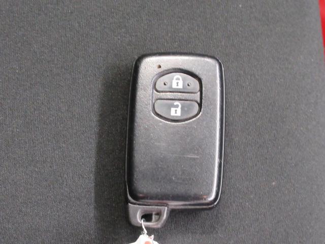 アクアＳスタイルブラックシートヒーター　オートライト　キーフリー　電動格納式ドアミラー　エアコン　パワーステアリング　パワーウィンドウ　運転席エアバッグ　ＡＢＳ　ティーゼットデオプラス（岡山県）の中古車