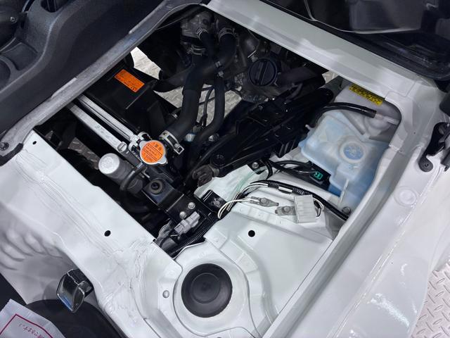 ハイゼットトラックエクストラ　ＳＡ３ｔ４ＷＤ　ＭＴ５速　荷台作業灯　オートライト　キーレスエントリー　衝突被害軽減システム　レーンアシスト　エアコン　パワーステアリング　パワーウィンドウ　運転席エアバッグ　ＡＢＳ　ティーゼットデオプラス（岡山県）の中古車