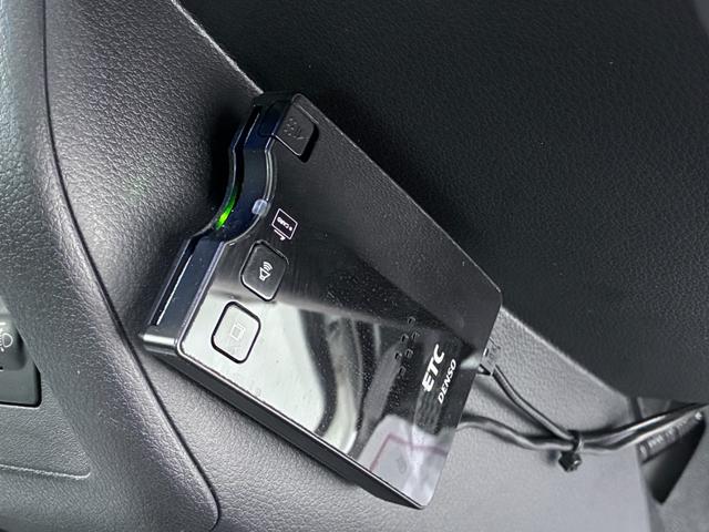 ハイゼットトラックエクストラ　ＳＡ３ｔ４ＷＤ　ＭＴ５速　荷台作業灯　オートライト　キーレスエントリー　衝突被害軽減システム　レーンアシスト　エアコン　パワーステアリング　パワーウィンドウ　運転席エアバッグ　ＡＢＳ　ティーゼットデオプラス（岡山県）の中古車