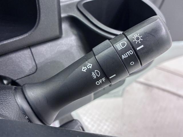 ハイゼットトラックエクストラ　ＳＡ３ｔ４ＷＤ　ＭＴ５速　荷台作業灯　オートライト　キーレスエントリー　衝突被害軽減システム　レーンアシスト　エアコン　パワーステアリング　パワーウィンドウ　運転席エアバッグ　ＡＢＳ　ティーゼットデオプラス（岡山県）の中古車