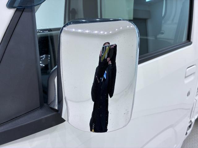 ハイゼットトラックエクストラ　ＳＡ３ｔ４ＷＤ　ＭＴ５速　荷台作業灯　オートライト　キーレスエントリー　衝突被害軽減システム　レーンアシスト　エアコン　パワーステアリング　パワーウィンドウ　運転席エアバッグ　ＡＢＳ　ティーゼットデオプラス（岡山県）の中古車