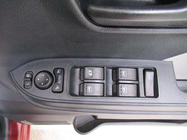 タントＸシートヒーター　左側パワースライドドア　オートライト　キーフリー　アイドリングストップ　パノラマモニター　ナビ　ドライブレコーダー　ＵＳＢ入力端子　Ｂｌｕｅｔｏｏｔｈ　ティーゼットデオプラス（岡山県）の中古車