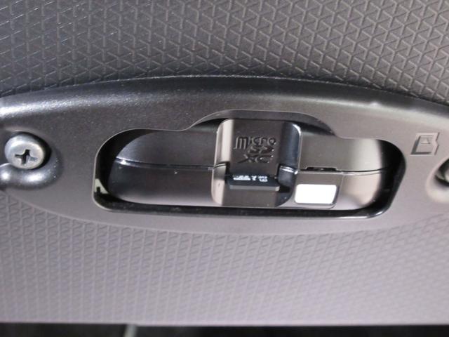 タントＸシートヒーター　左側パワースライドドア　オートライト　キーフリー　アイドリングストップ　パノラマモニター　ナビ　ドライブレコーダー　ＵＳＢ入力端子　Ｂｌｕｅｔｏｏｔｈ　ティーゼットデオプラス（岡山県）の中古車