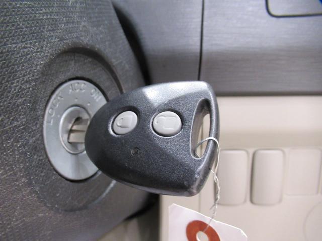 ムーヴＬキーレスエントリー　ＣＤチューナー　電動格納式ドアミラー　エアコン　パワーステアリング　パワーウィンドウ　運転席エアバッグ　ＡＢＳ　ティーゼットデオプラス（岡山県）の中古車